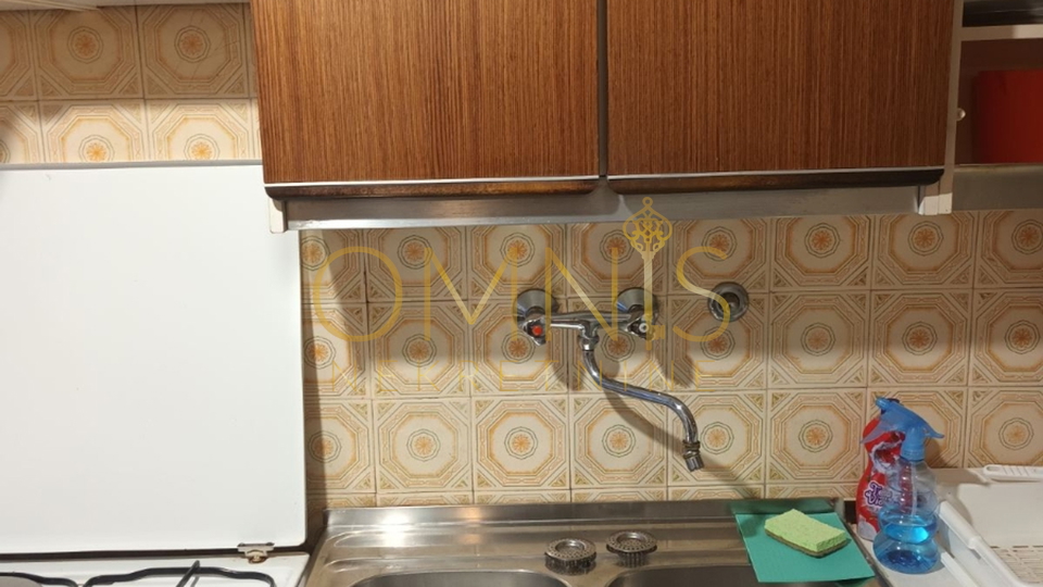 Prodaja stana – Belveder, 44 m² + balkon, drvarnica