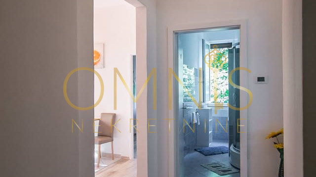 Iznajmljuje se potpuno namješten i uredan stan na Brajdi/Potoku