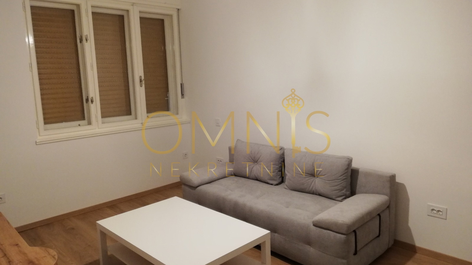 Stan za najam, Bulevard, 48 m2