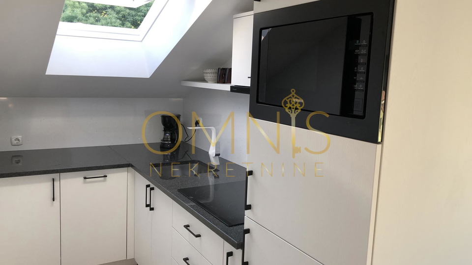 Ekskluzivna villa od 505m2 iznad Opatije!