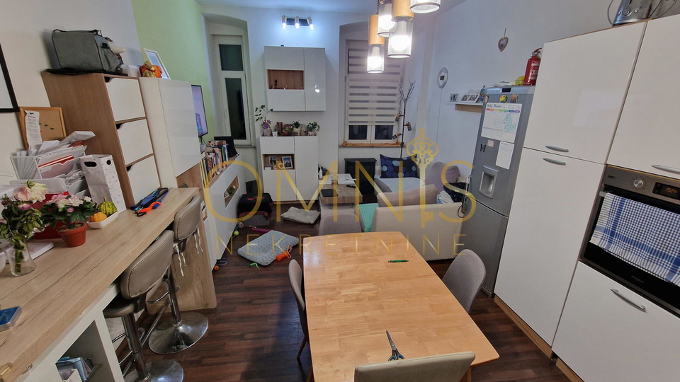 Rijeka - Centar, Dvosoban stan s dvije ostave – idealno za investiciju i apartmane