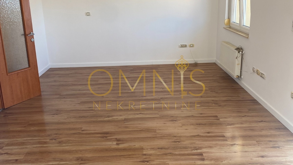 PRODAJA - Donja Drenova, 71.62 m², 1. kat, privatni parking, pogled na more