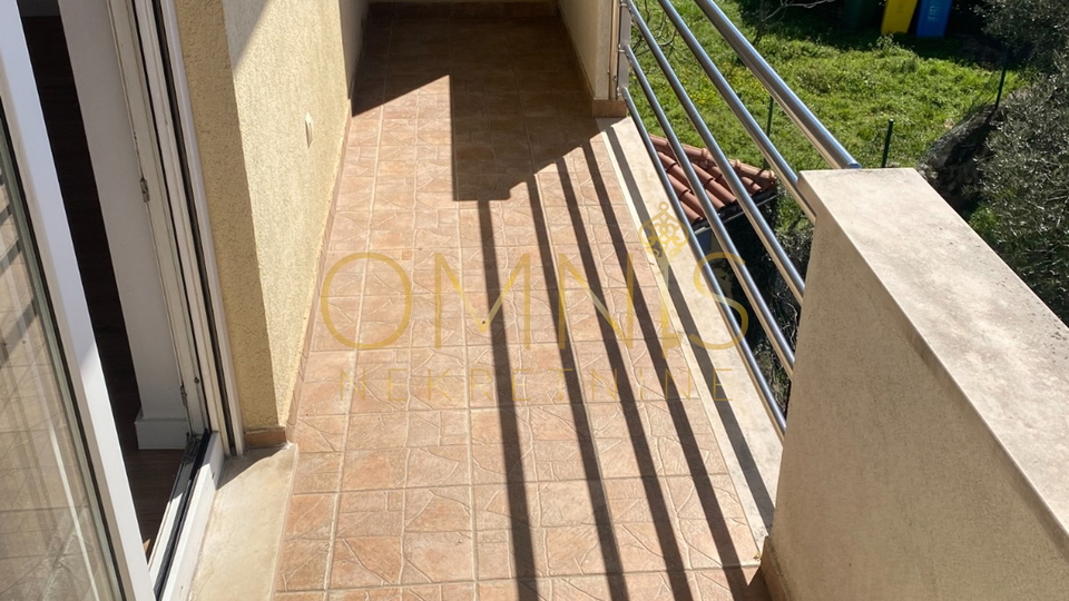 PRODAJA - Donja Drenova, 71.62 m², 1. kat, privatni parking, pogled na more