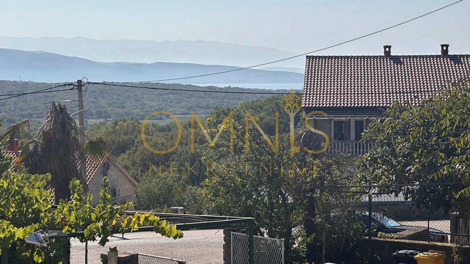 OTOK KRK- dvojna kuća, okućnica!