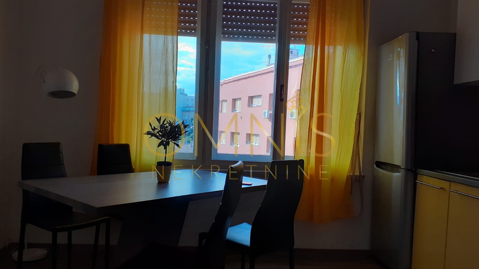 RIJEKA, POTOK- odličan stan s balkonom!!