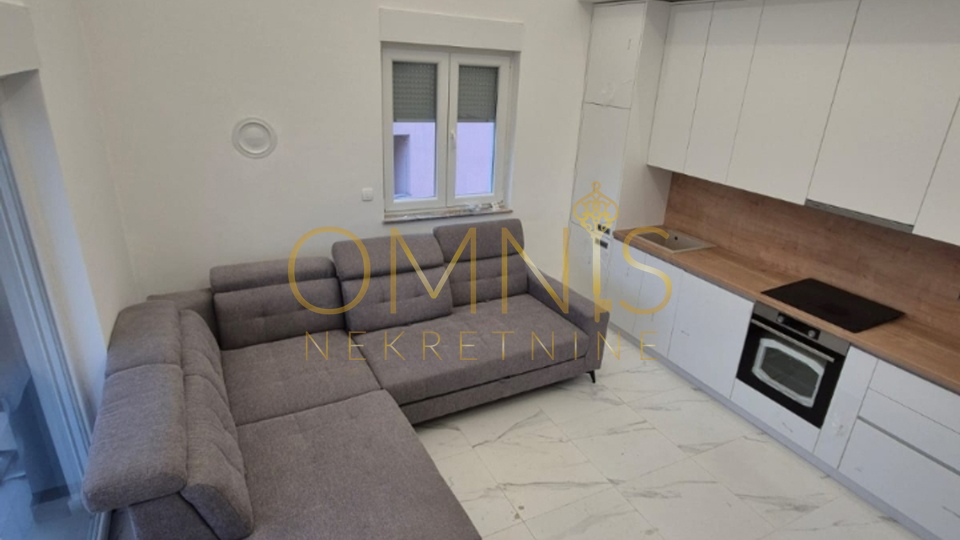 Rijeka, Donja Drenova -dvoetažni 3S+DB, najam!