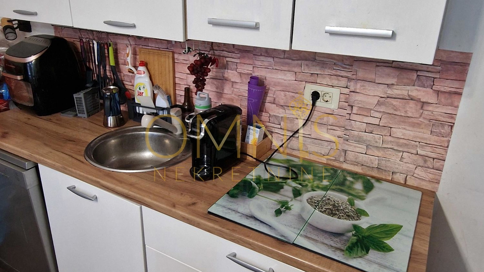 Rijeka - Centar, Dvosoban stan s dvije ostave – idealno za investiciju i apartmane