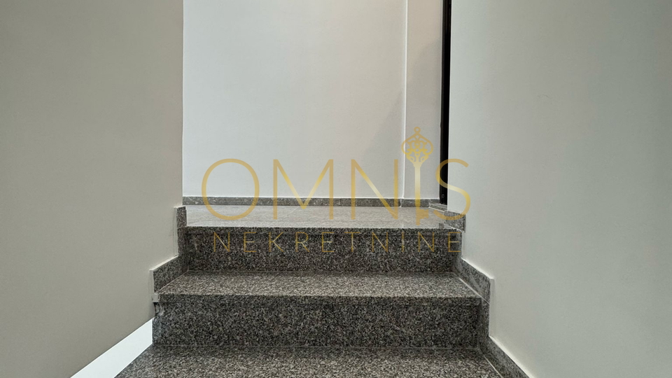 Prodaja - Novogradnja, 97 m² + 76 m² okućnice, dvije kupaonice - Prilika!
