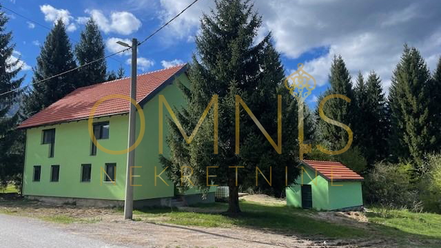 Bjelolasica, Jasenak -samostojeća dvokatnica, prodaja ili zamjena za stan u Rijeci!