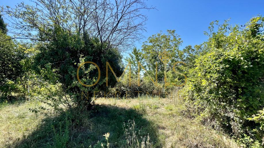 Građevinsko zemljište na prodaju! 759 m2, Kastav