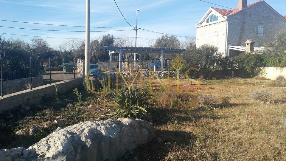 Građevinsko zemljište na otoku Cresu – Punta Križa, 1000 m²