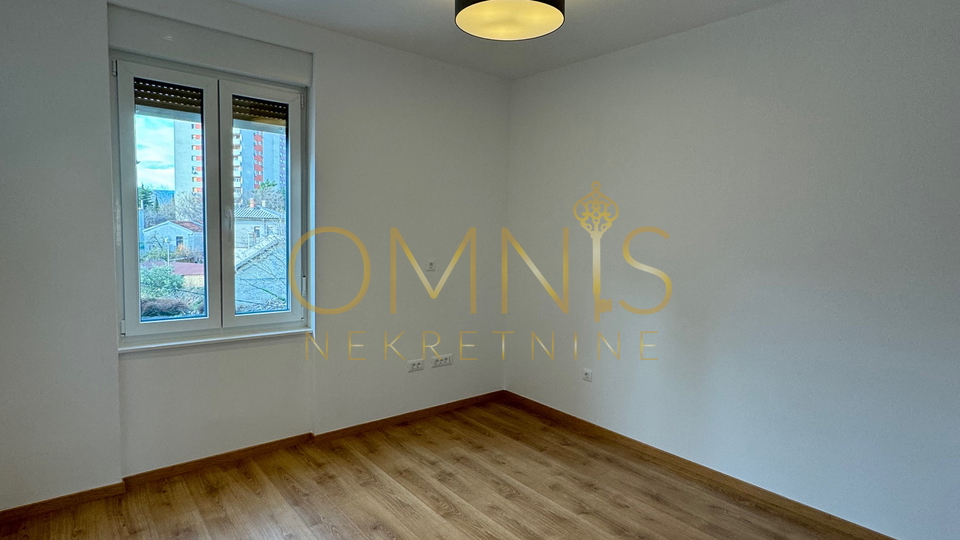 RIJEKA,KRIMEJA-stan 97m2 3skl BALKON!