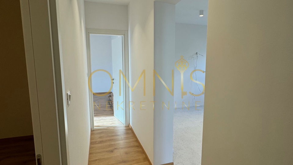 RIJEKA,KRIMEJA-stan 97m2 3skl BALKON!