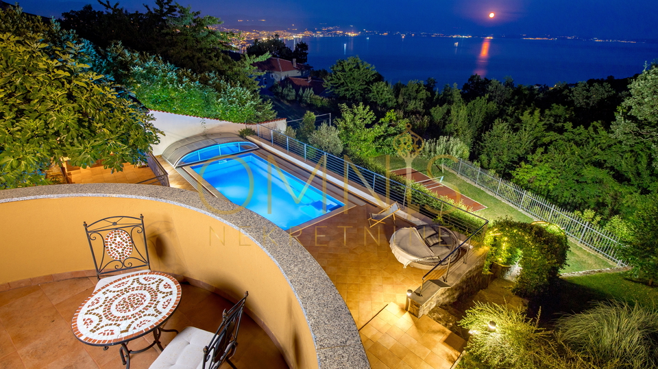 OPATIJA, VEPRINAC- samostojeća kuća, velika okućnica, prekrasan pogled!!