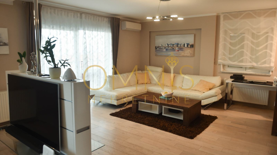 Exclusive two-story apartment, 186m2 – Rijeka, Drenova