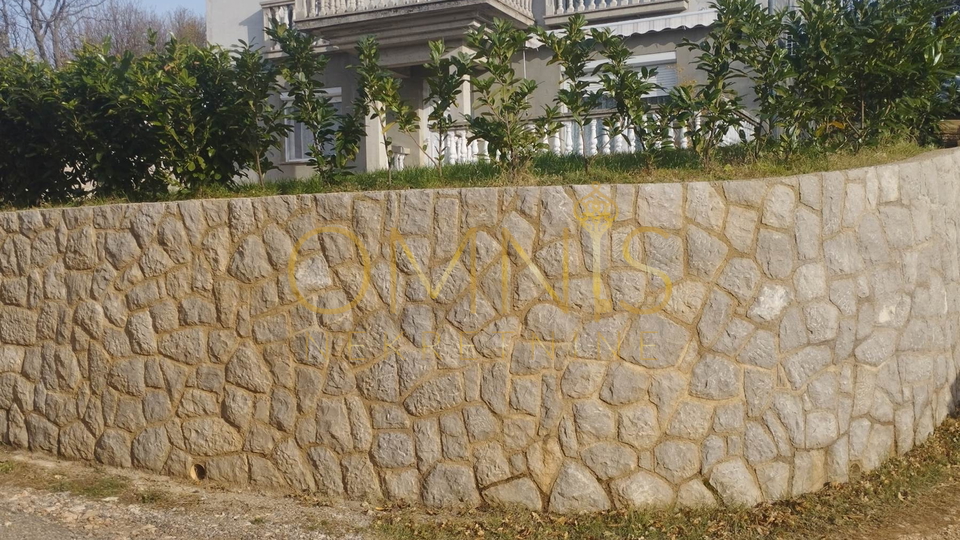 RIJEKA, KUKULJANOVO- etaža, 100 m2, OGRAĐENA OKUĆNICA!!!