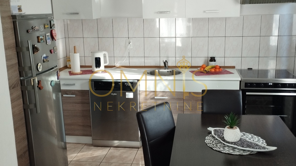 RIJEKA, KUKULJANOVO- etaža, 100 m2, OGRAĐENA OKUĆNICA!!!