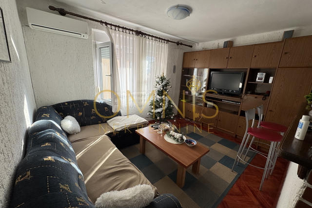 CRIKVENICA, CENTAR- stan, 40 m2, 1s + db, PRILIKA!!!