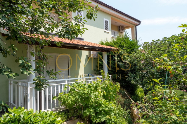 Prekrasna kuća u blizini mora, Baška