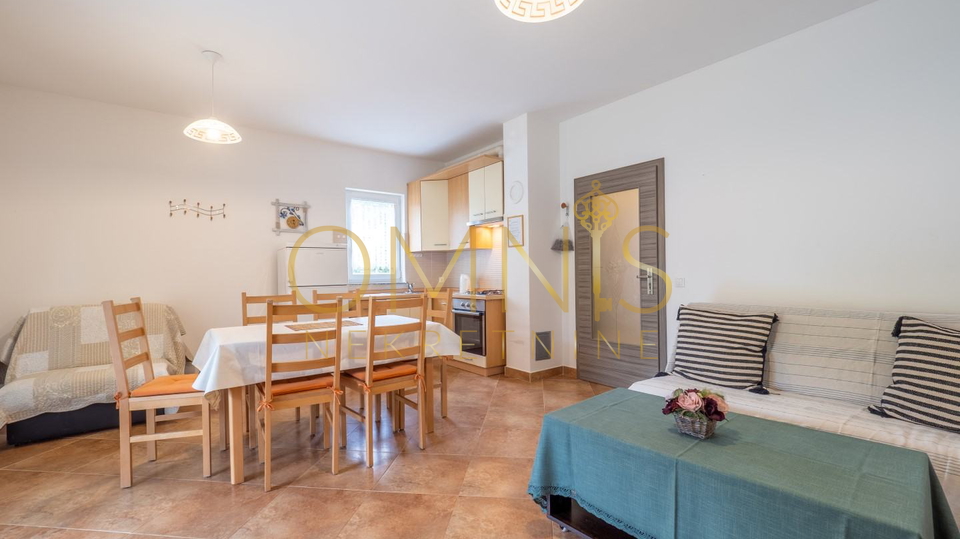 Prekrasna kuća u blizini mora, Baška