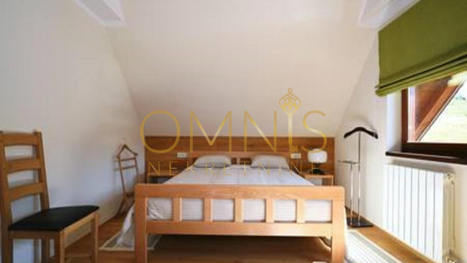 Kuća, Gorski kotar, Mrkopalj, Begovo Razdolje, 300.00 m2