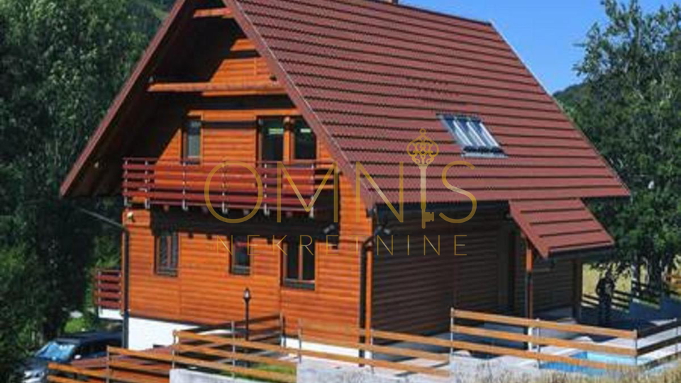 Kuća, Gorski kotar, Mrkopalj, Begovo Razdolje, 300.00 m2