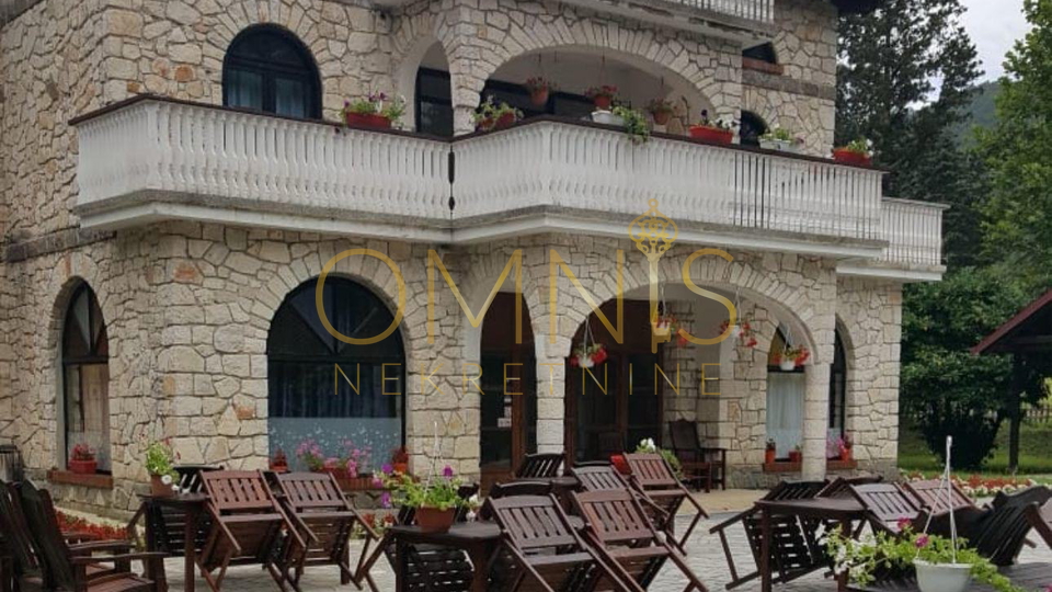 Prodaja – Kamena Kuća s Pansionom, Buzet