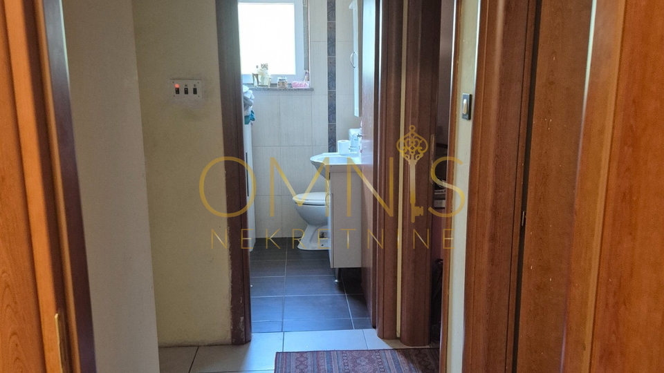 Kuća na prodaju, 230m2, Mavrinci