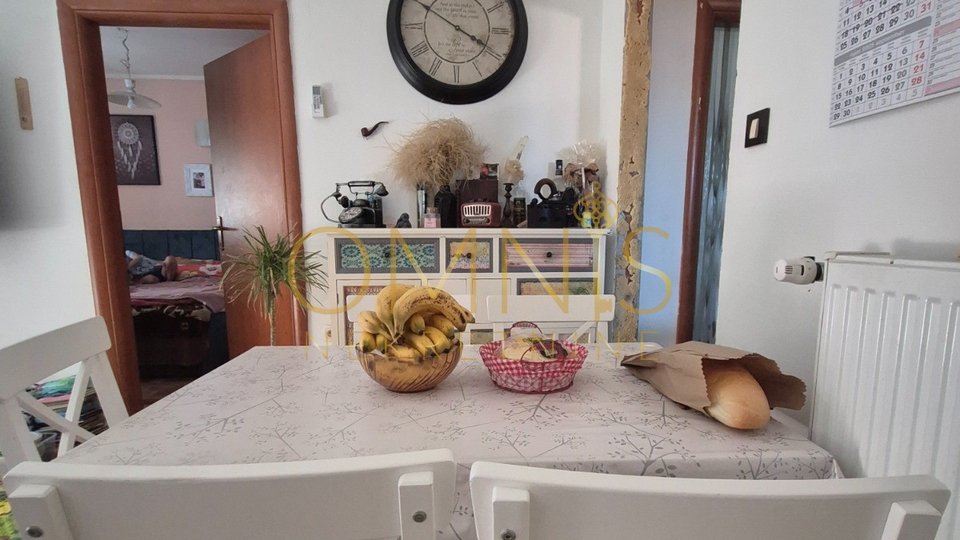 Kuća na prodaju, 230m2, Mavrinci