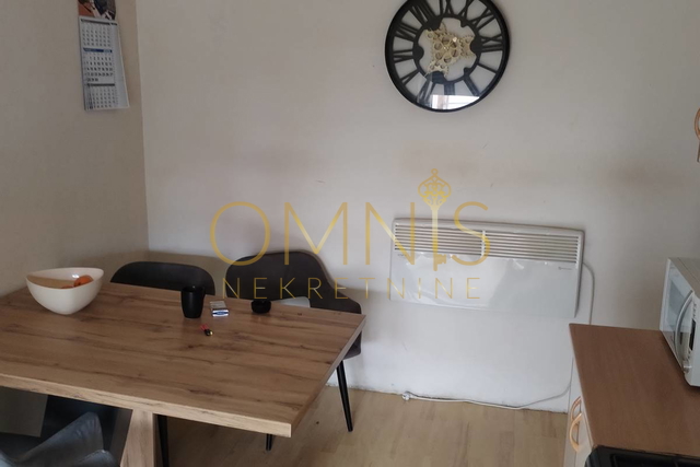 Kuća s dva stana, Matulji - Mučići, 145 m²