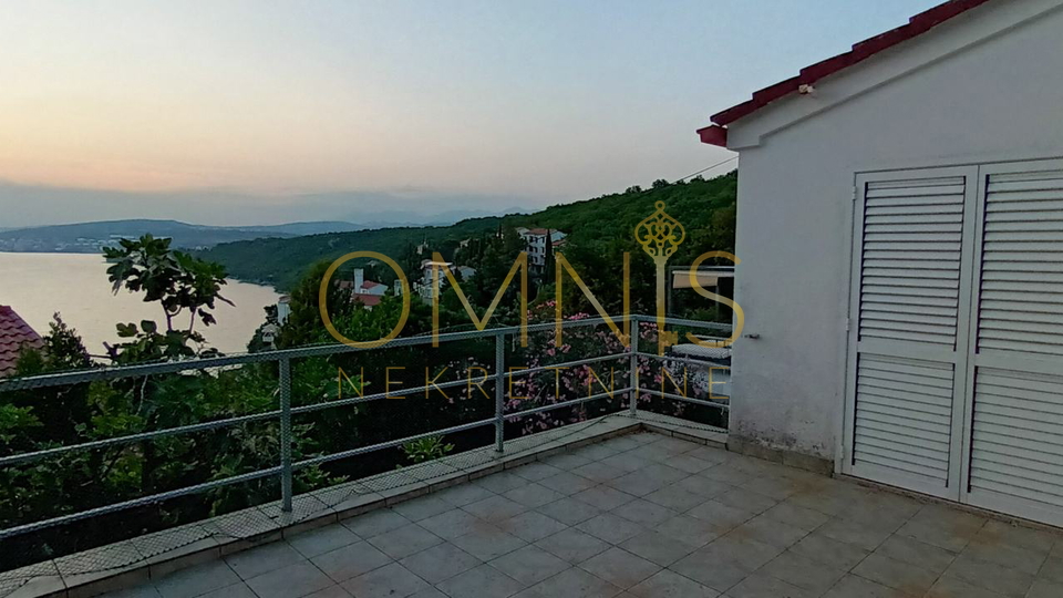 KUĆA UVALA SCOTT – DRUGI RED OD MORA, POGLED NA MORE!
