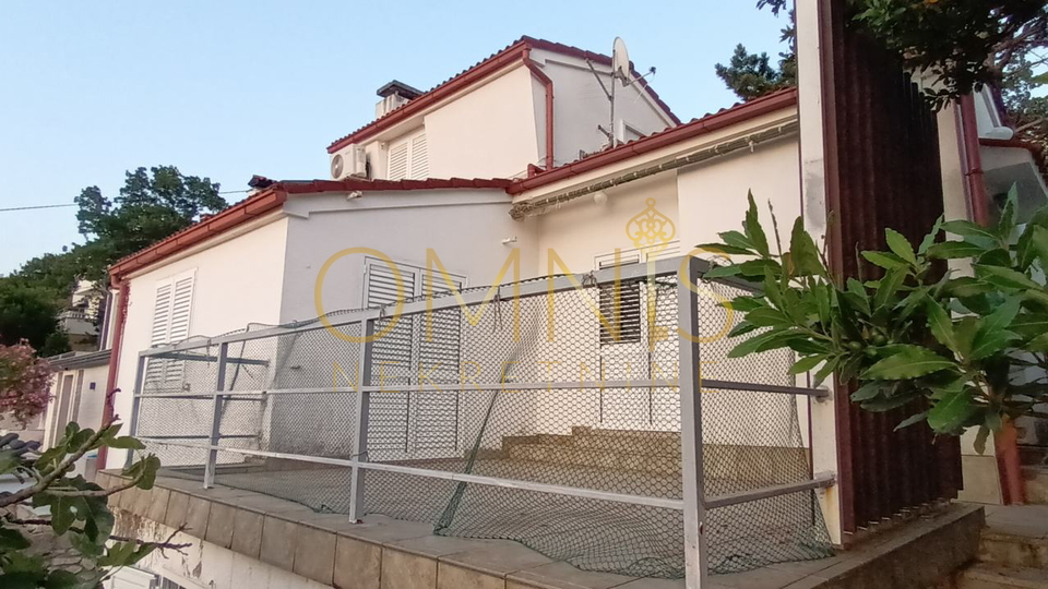 KUĆA UVALA SCOTT – DRUGI RED OD MORA, POGLED NA MORE!