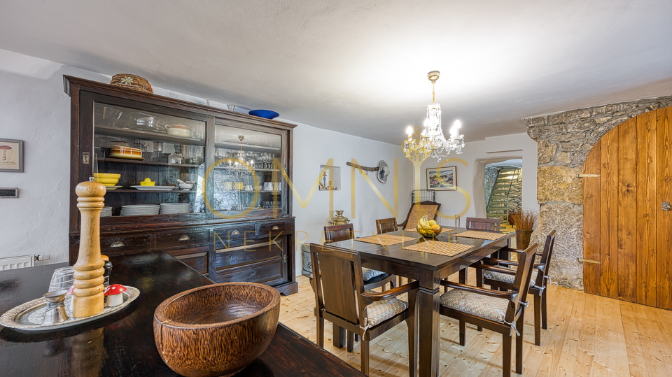House, 275 m2, For Sale, Krk - Bajčići