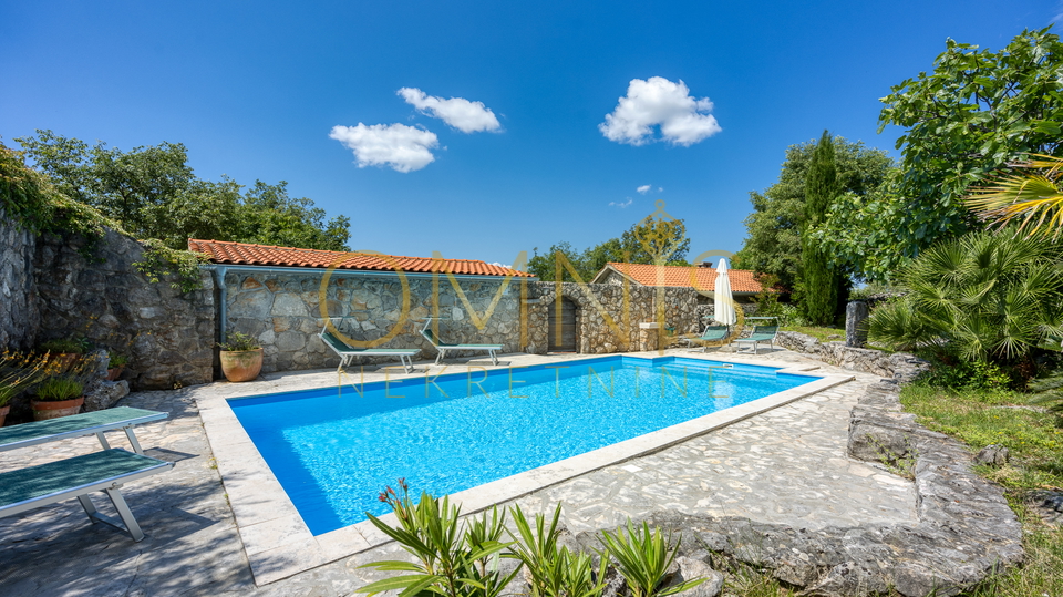 House, 275 m2, For Sale, Krk - Bajčići