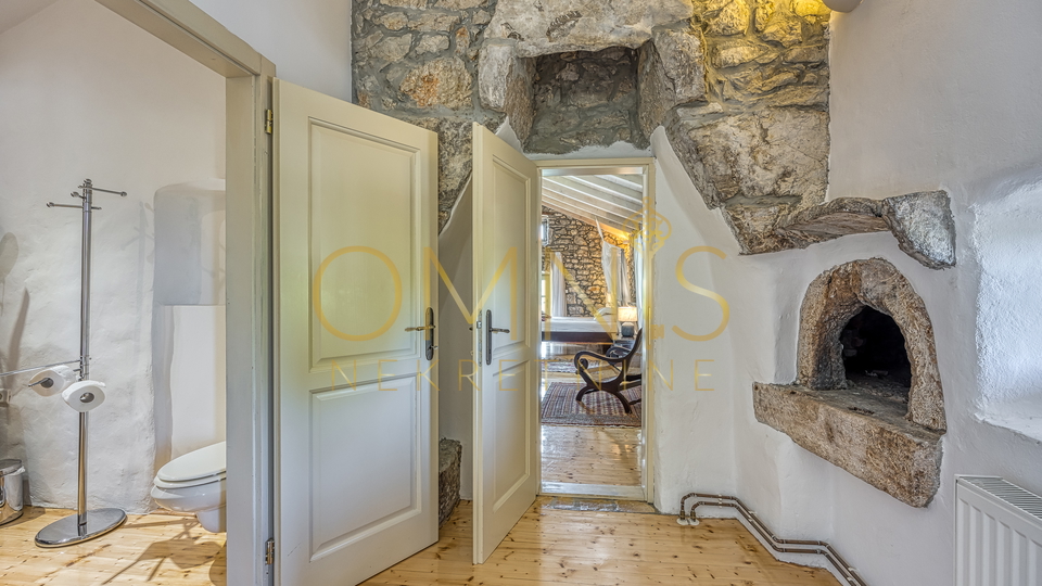 House, 275 m2, For Sale, Krk - Bajčići