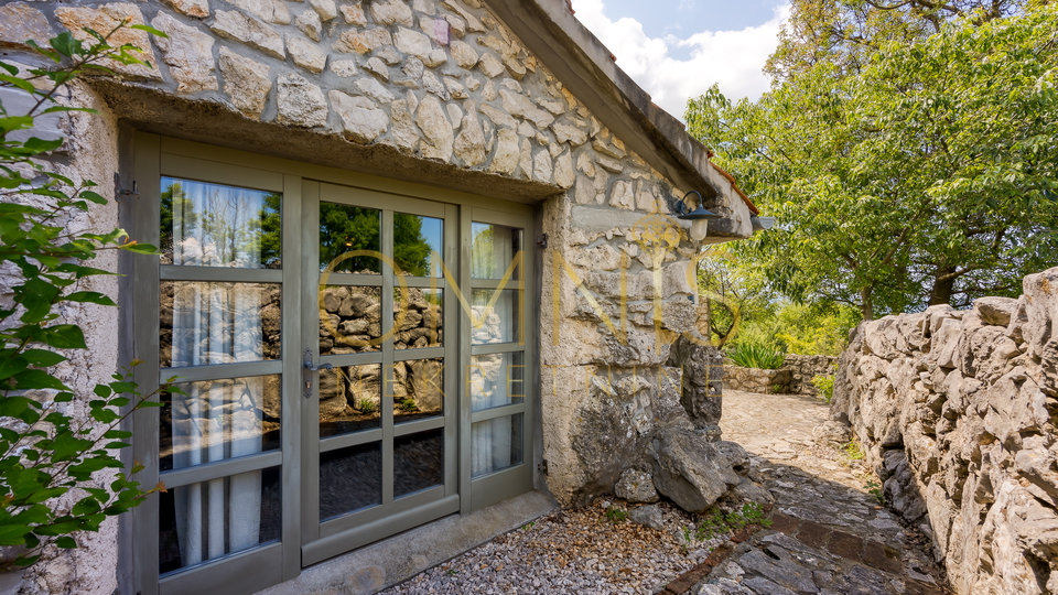 House, 275 m2, For Sale, Krk - Bajčići