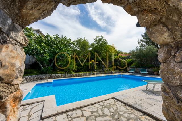 House, 275 m2, For Sale, Krk - Bajčići
