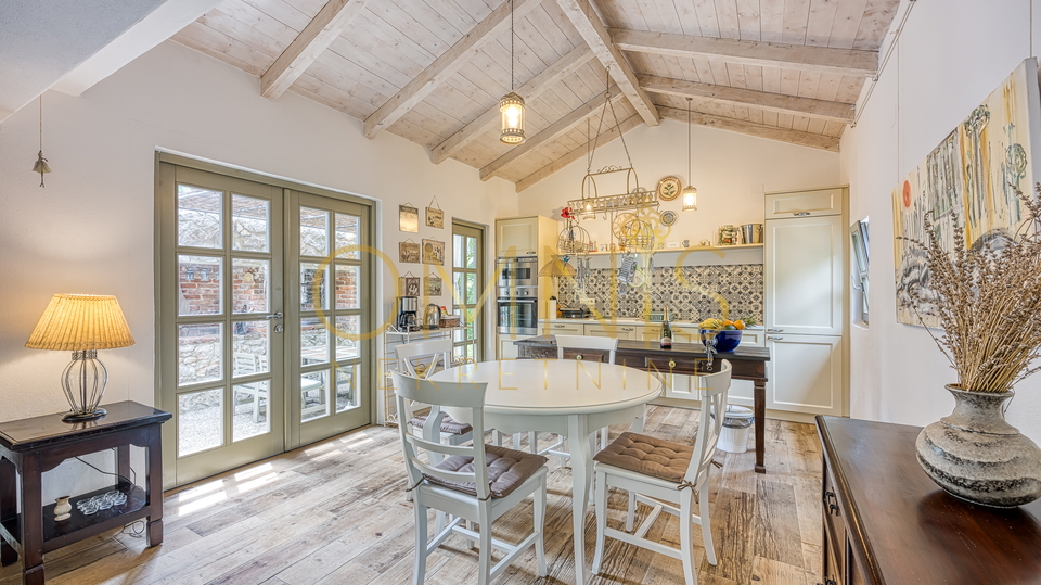 House, 275 m2, For Sale, Krk - Bajčići