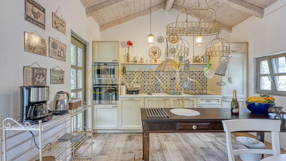 House, 275 m2, For Sale, Krk - Bajčići