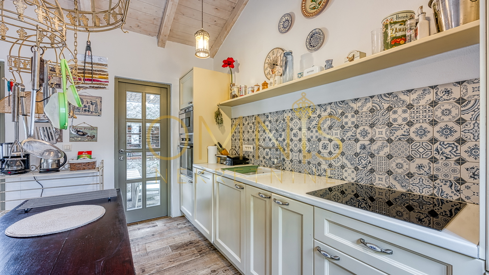 House, 275 m2, For Sale, Krk - Bajčići