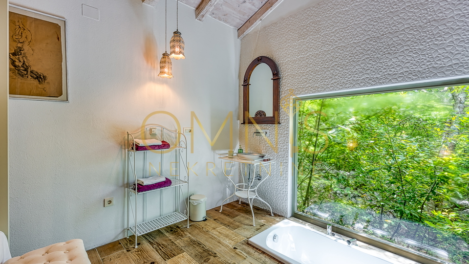 House, 275 m2, For Sale, Krk - Bajčići