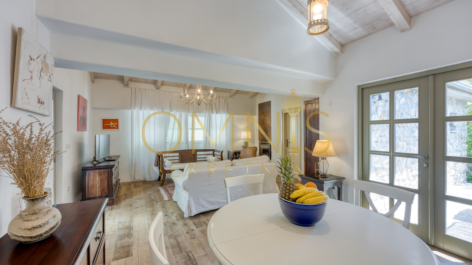 House, 275 m2, For Sale, Krk - Bajčići