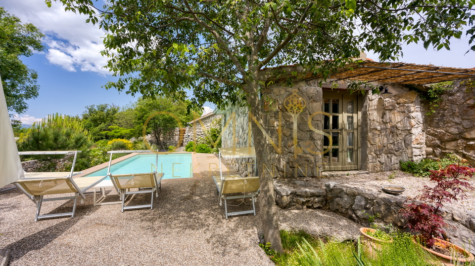 House, 275 m2, For Sale, Krk - Bajčići