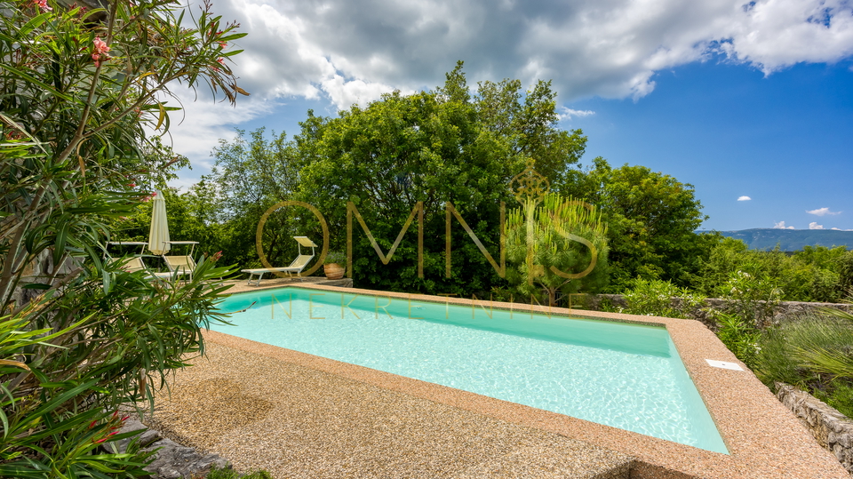 House, 275 m2, For Sale, Krk - Bajčići