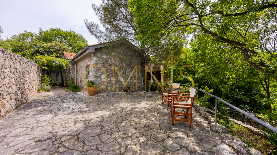 House, 275 m2, For Sale, Krk - Bajčići