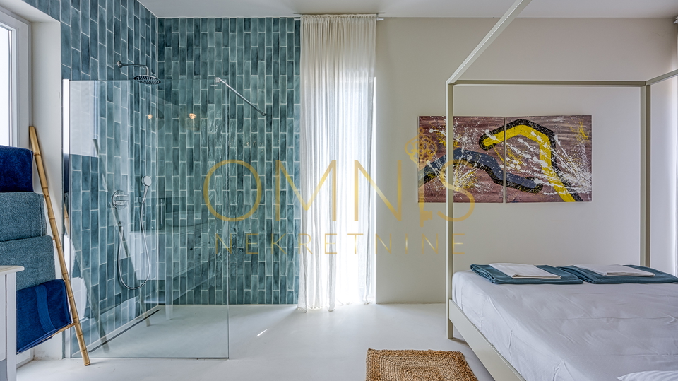 House, 135 m2, For Sale, Krk - Linardići