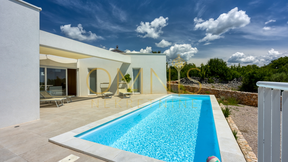 House, 135 m2, For Sale, Krk - Linardići
