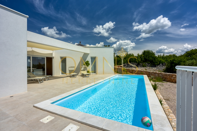 House, 135 m2, For Sale, Krk - Linardići