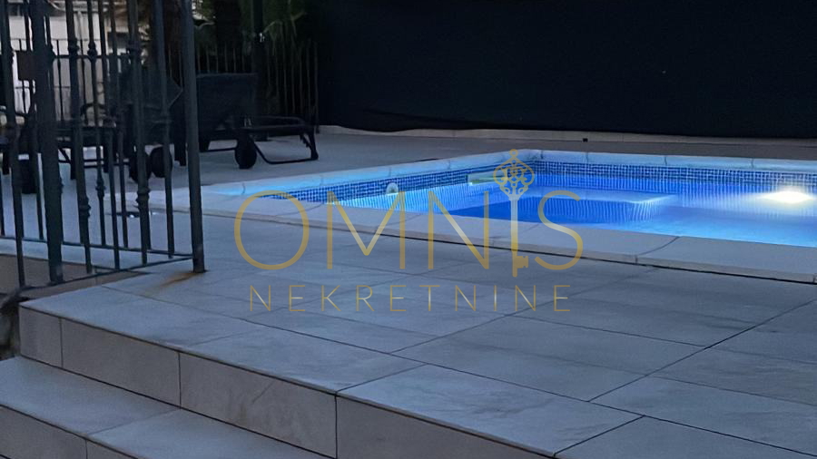 Novoadaptirani stan u Opatiji –  30,61 m² s terasom i pogledom na more