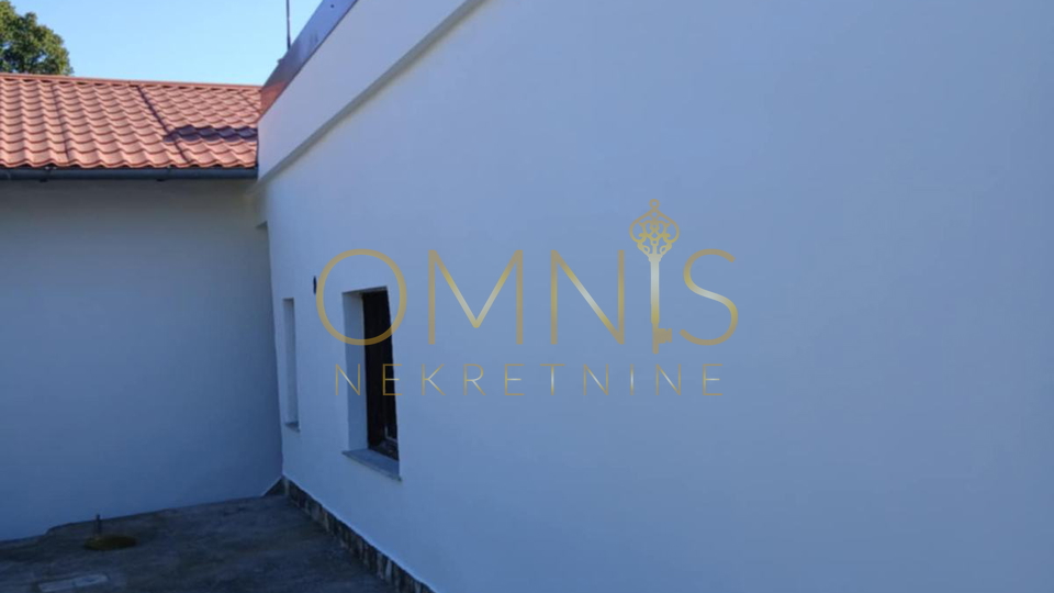 Obiteljska kuća s puno potencijala, 273m2, Čavle